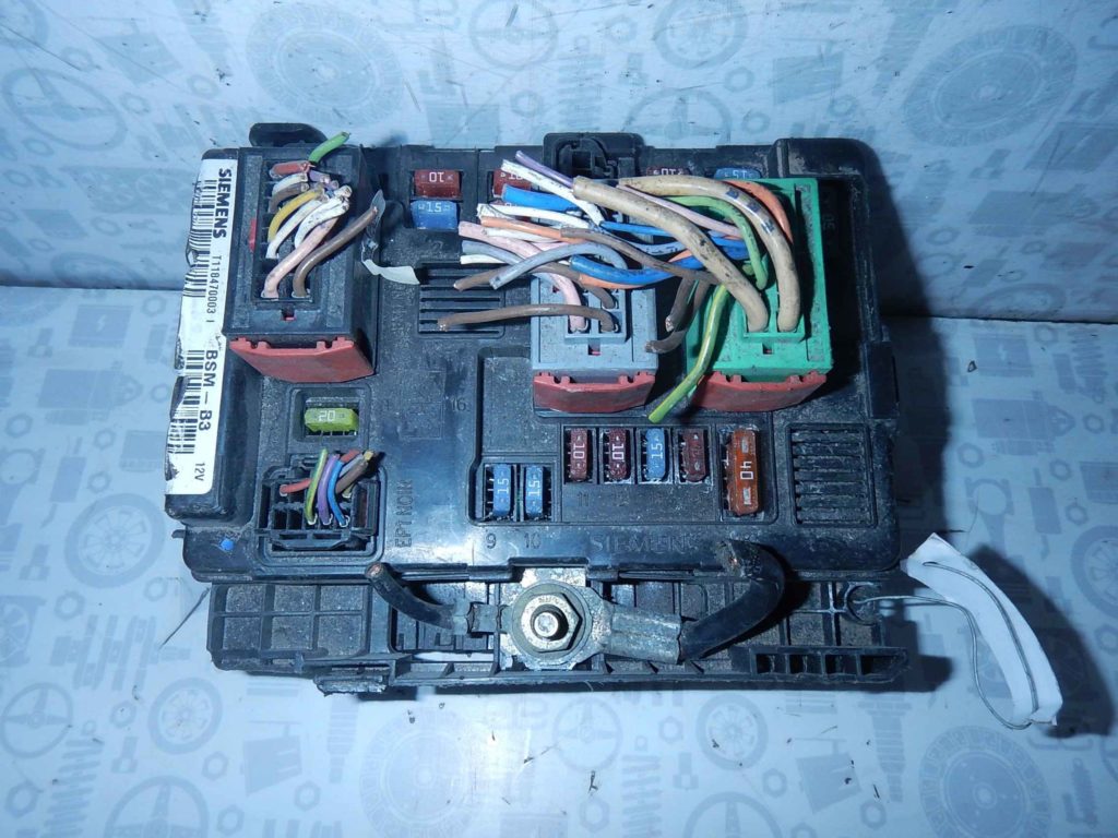 Skrzynka bezpieczników Citroen c2