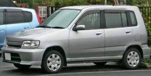 Nissan Cube Z10