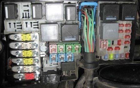Zdjęcie bloku pod maską forda c-max