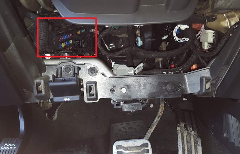 Blok w kabinie ford explorer 5