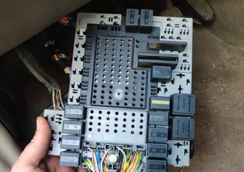 Zdjęcie centralnego modułu elektronicznego